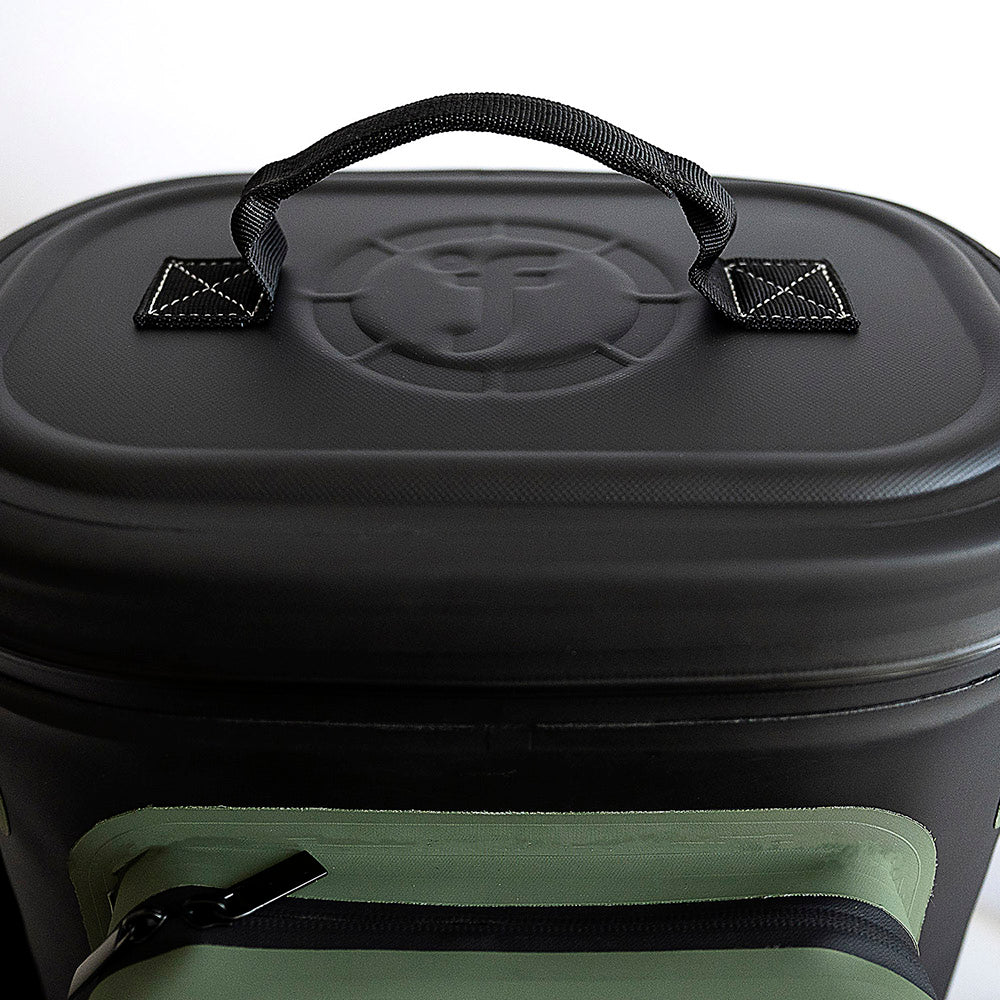 Close-up front view of Fridgy 14L CribMate in Commando Green with closed lid – Insulated soft cooler showcasing its durable construction, waterproof zipper, and compact design for keeping food and drinks fresh.