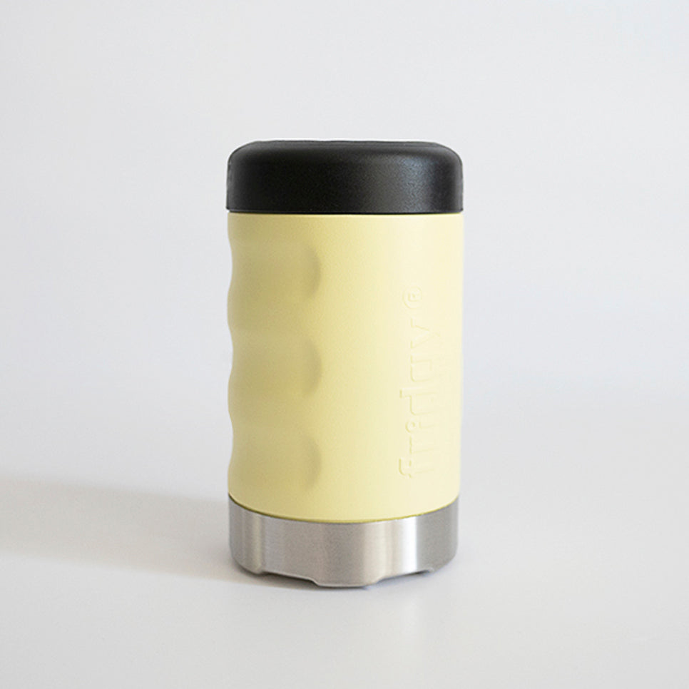 Fridgy Can Cooler in Lemon Spritz – Double-wall insulated stainless steel can holder designed to keep drinks cold for hours, perfect for work and outdoor adventures.